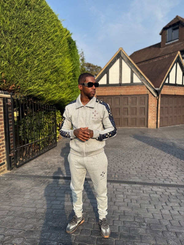 DYNASTY TRACKSUIT (NO EMBELM ON THE BACK)